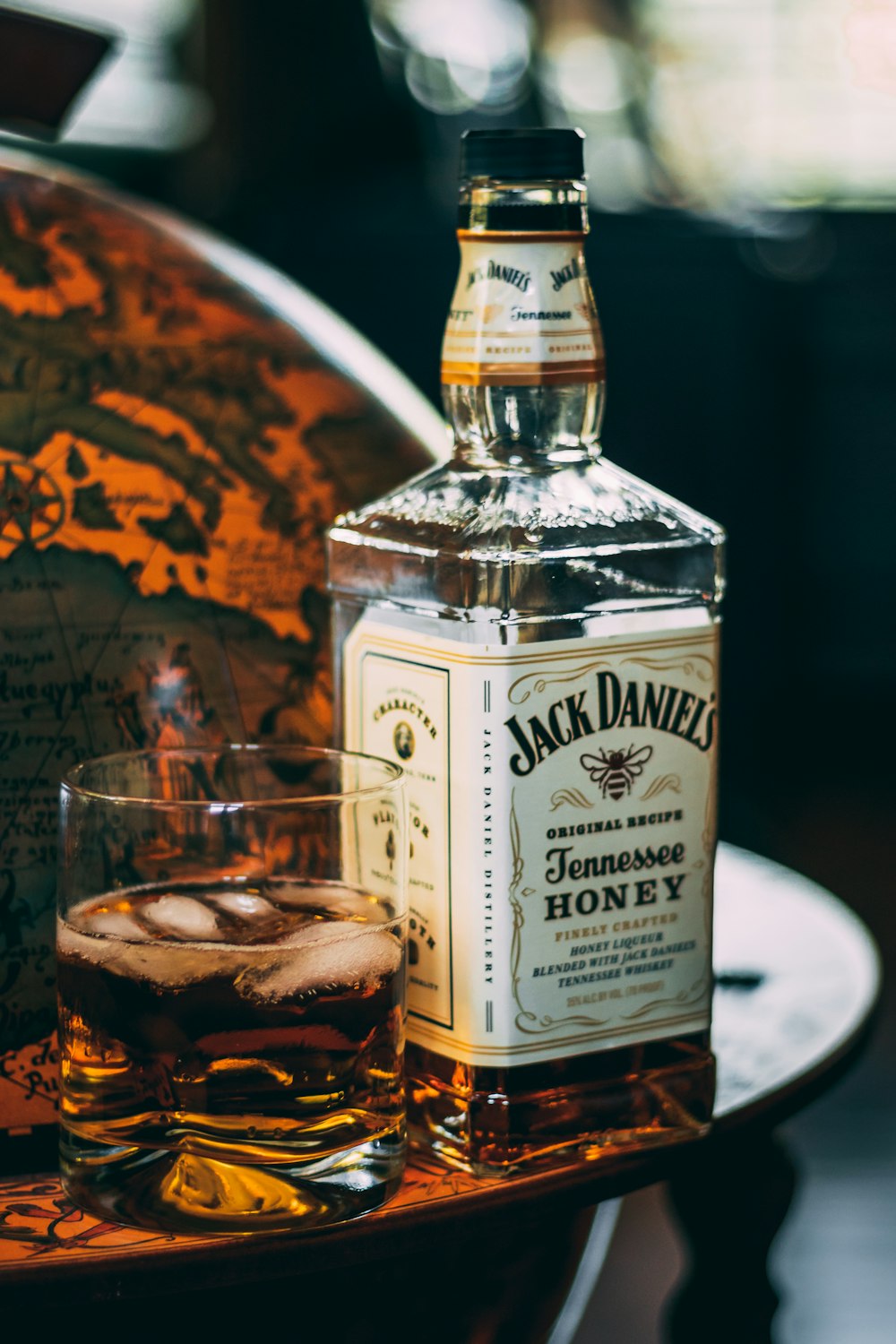 Jack Daniels Tennessee whisky bottle