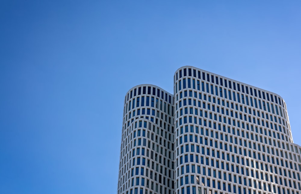 gray concrete buildings