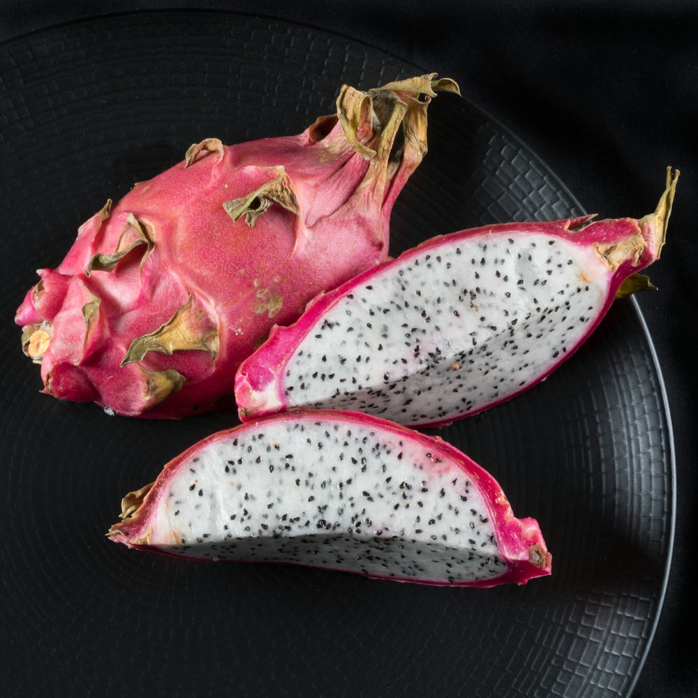 sliced dragon fruits