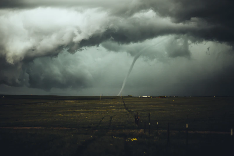 Tsunami y tormentas