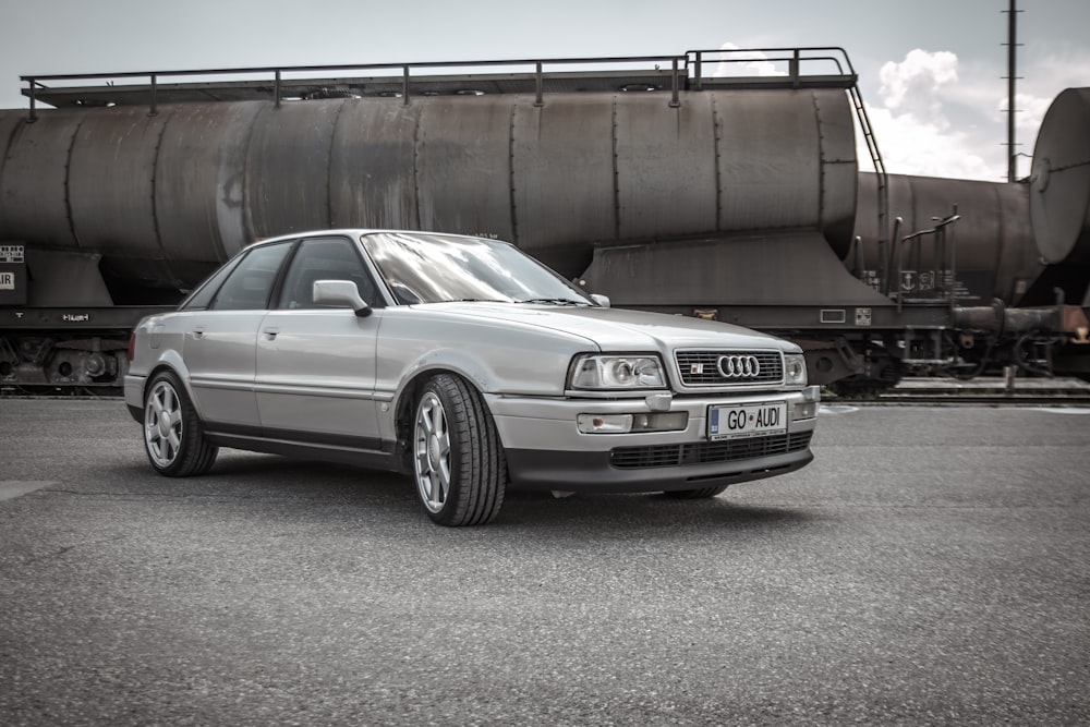 photo of silver Audi sedan on pavement