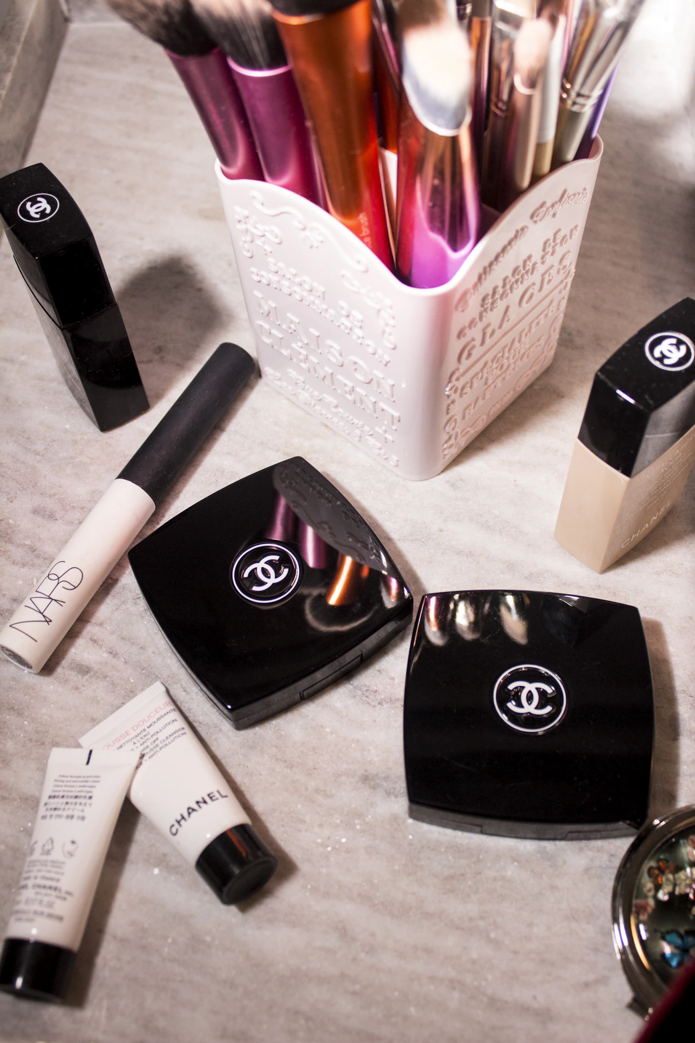 Organized premium makeup brushes and beauty accessories ready for use