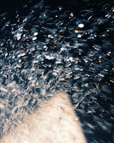 Virtual showcase with floating elements and subtle sparkling microdetails.