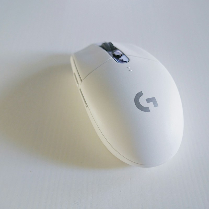 Wireless Gaming Mouse - Image 1