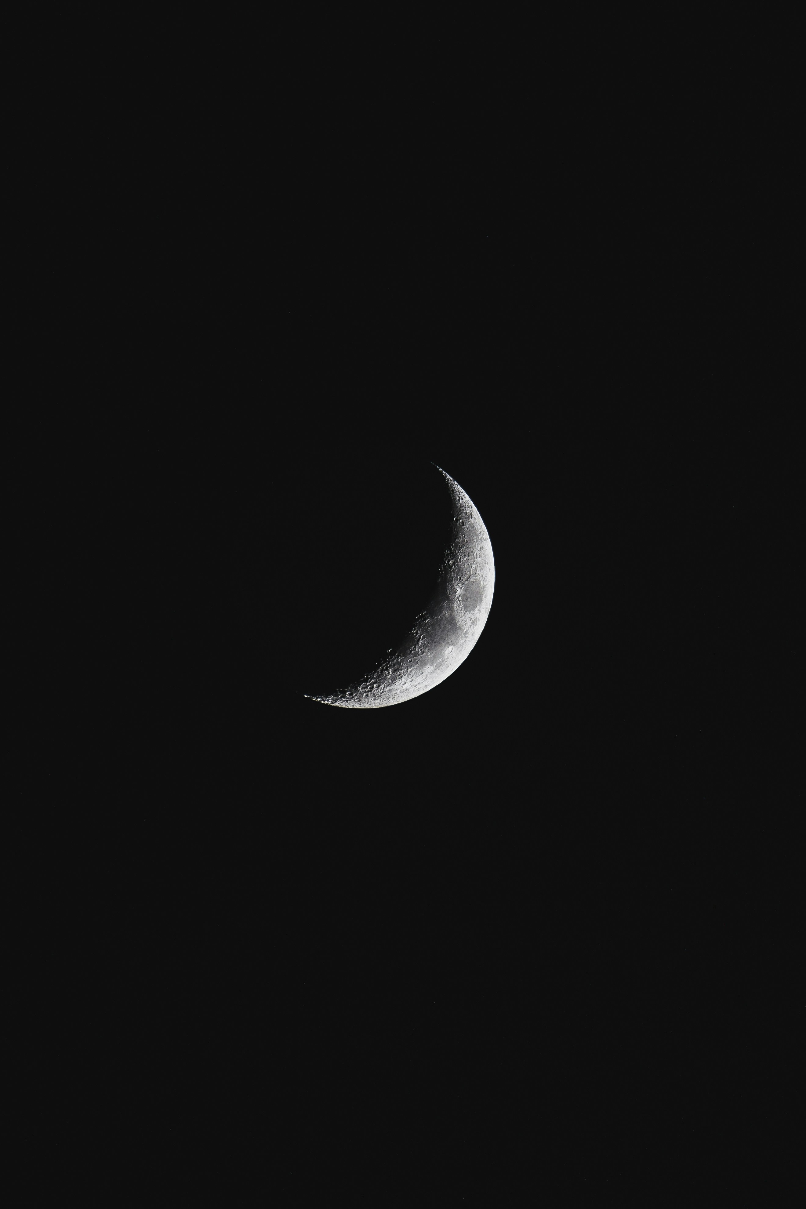 great photo recipe,how to photograph closeup photography of crescent moon