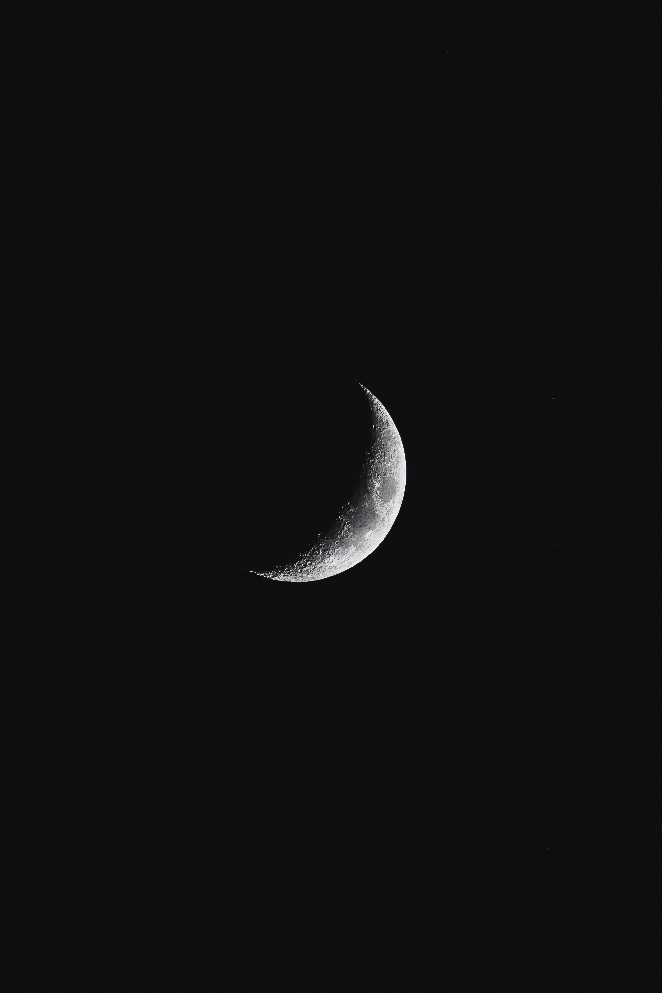 Half moon - Check out my Instagram - @WithLuke⠀ If you use my images and want to support me as a photographer any donations however small would be appreciated! Paypal - https://bit.ly/3dX4x1Y