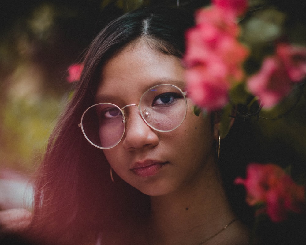 photo of woman wearing eyeglasses