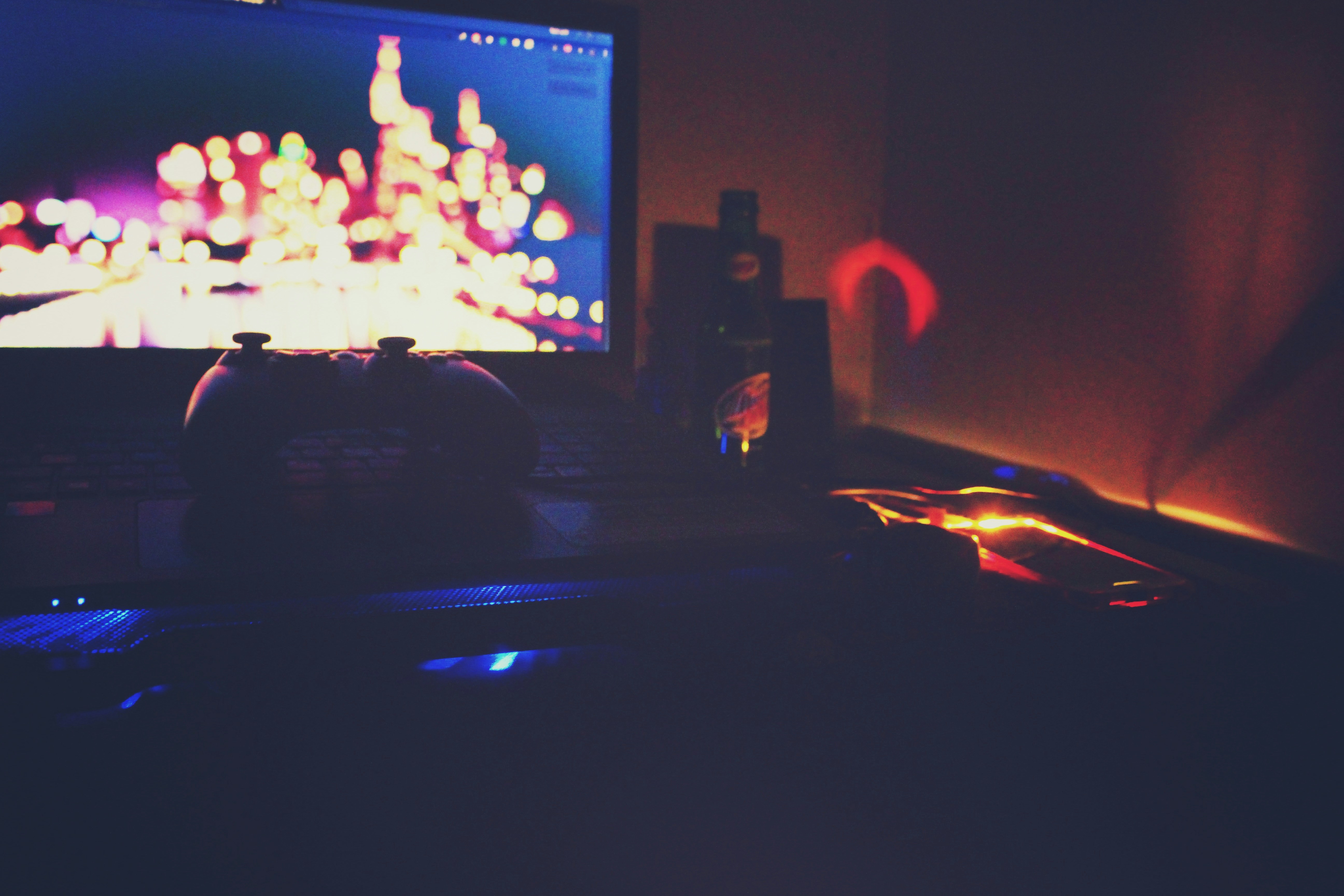 photo-1528044840193-a44d4e9d07b7?ixlib=rb-1.2.1&ixid=eyJhcHBfaWQiOjEyMDd9&auto=format&fit=crop&w=1500&q=80