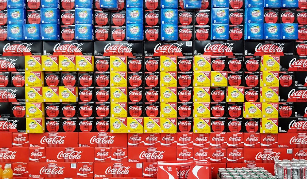 Lote de cajas de Coca-Cola