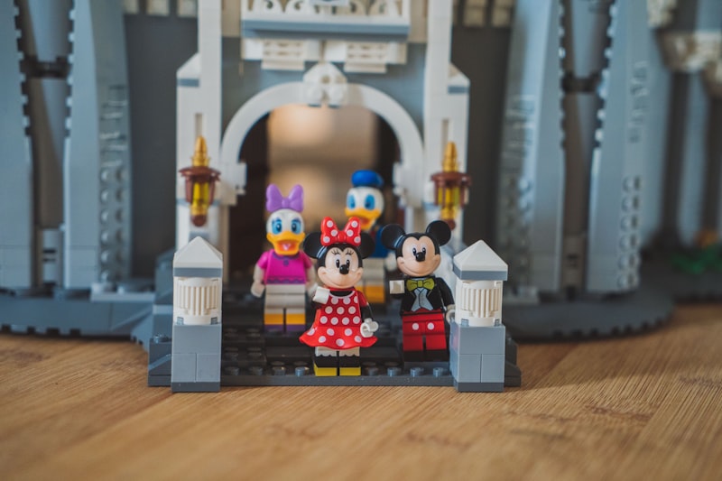 Aventuras de bolsillo: Regalos infantiles para viajar barato