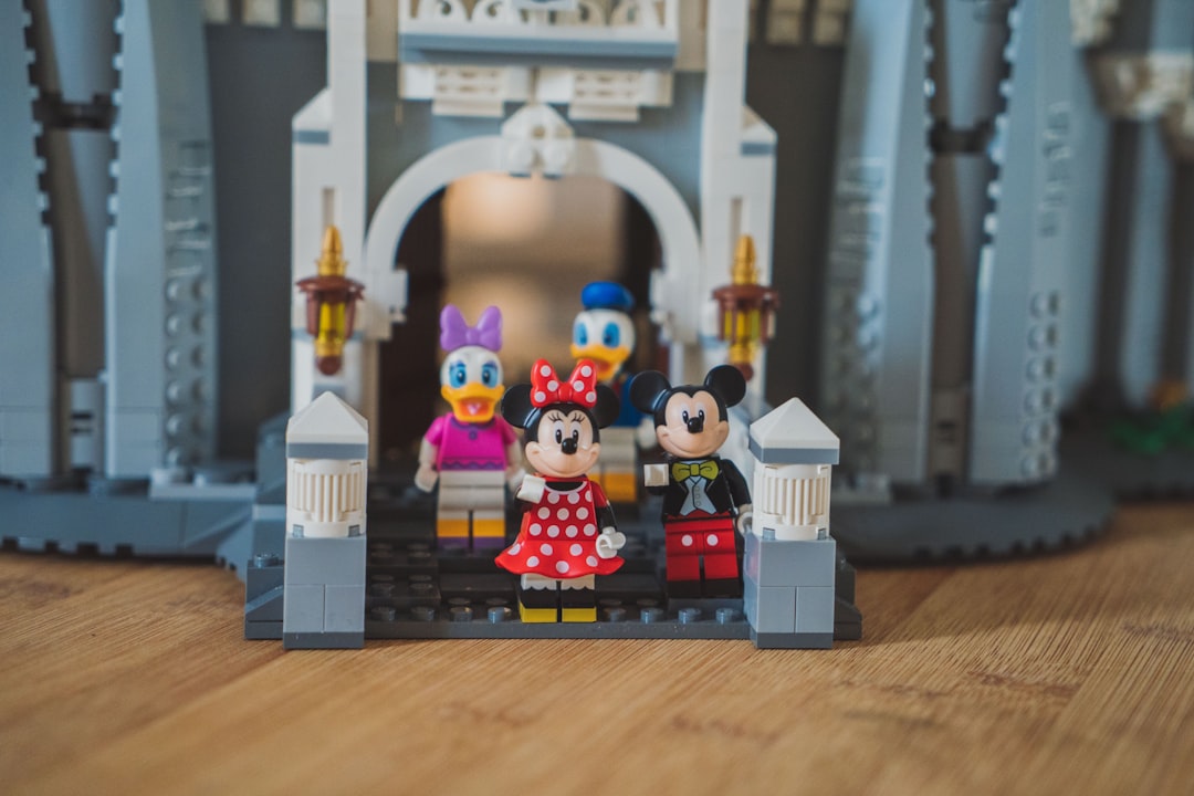 Mickey Mouse and friends lego toy, Rainy sundays and several thousand pieces of lego go together hand in hand.