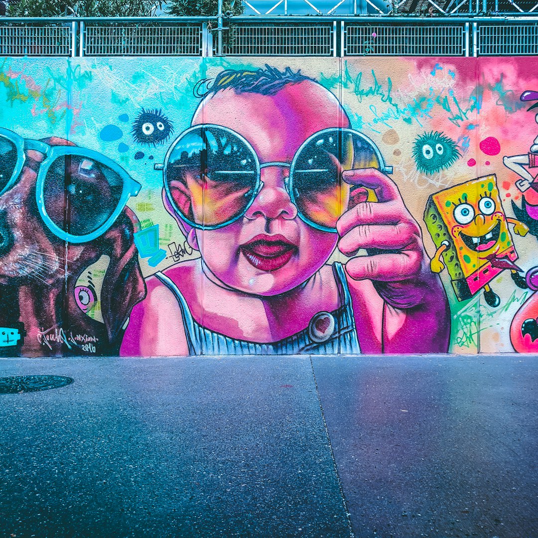 Los graffitis, de arte urbano a servicio profesional