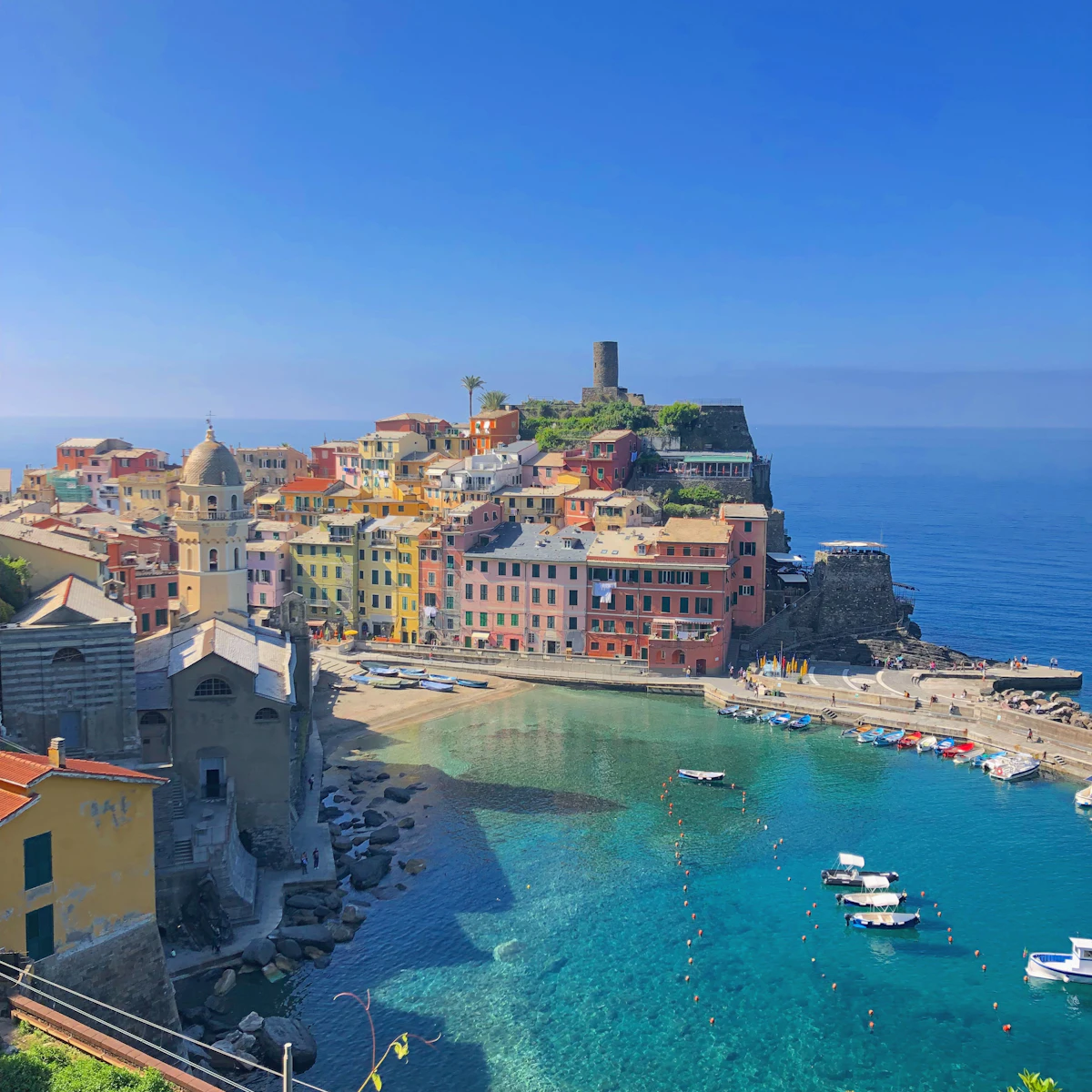 Cinque Terre day trips with guided tours