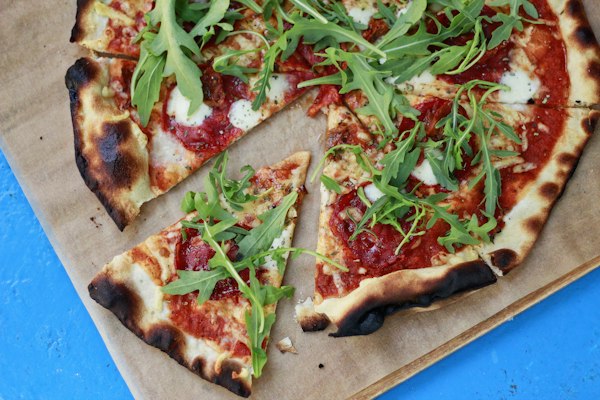 Pizza nel forno