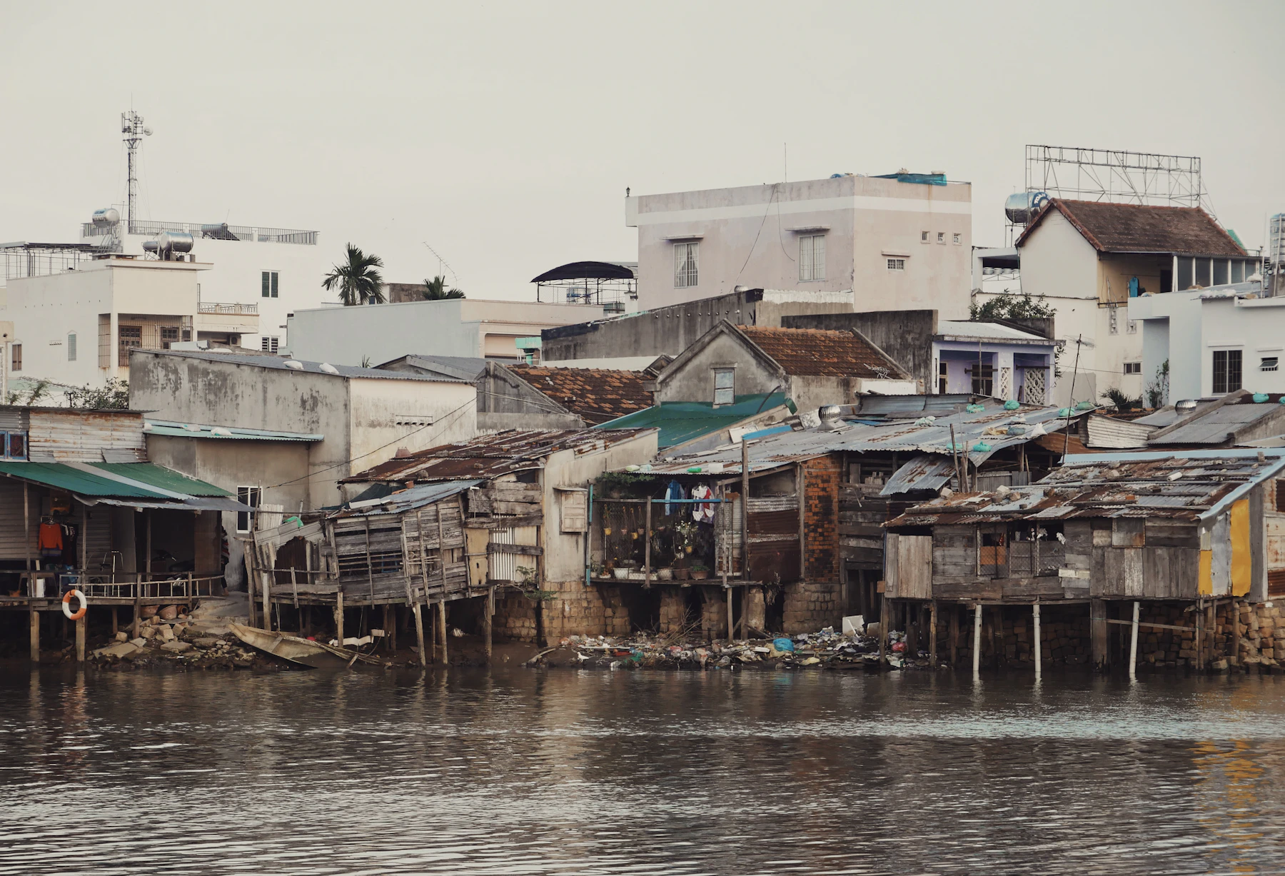 A neighborhood of homes along the water