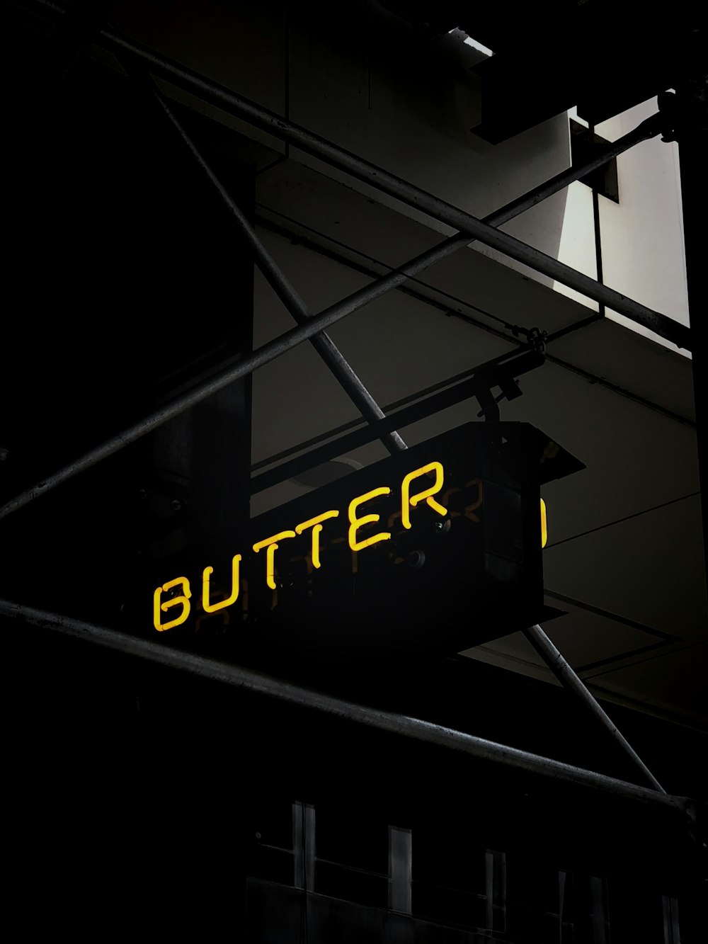 버터 네온 라이트 간판