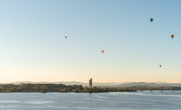Discover Canberra: A Comprehensive Travel Guide