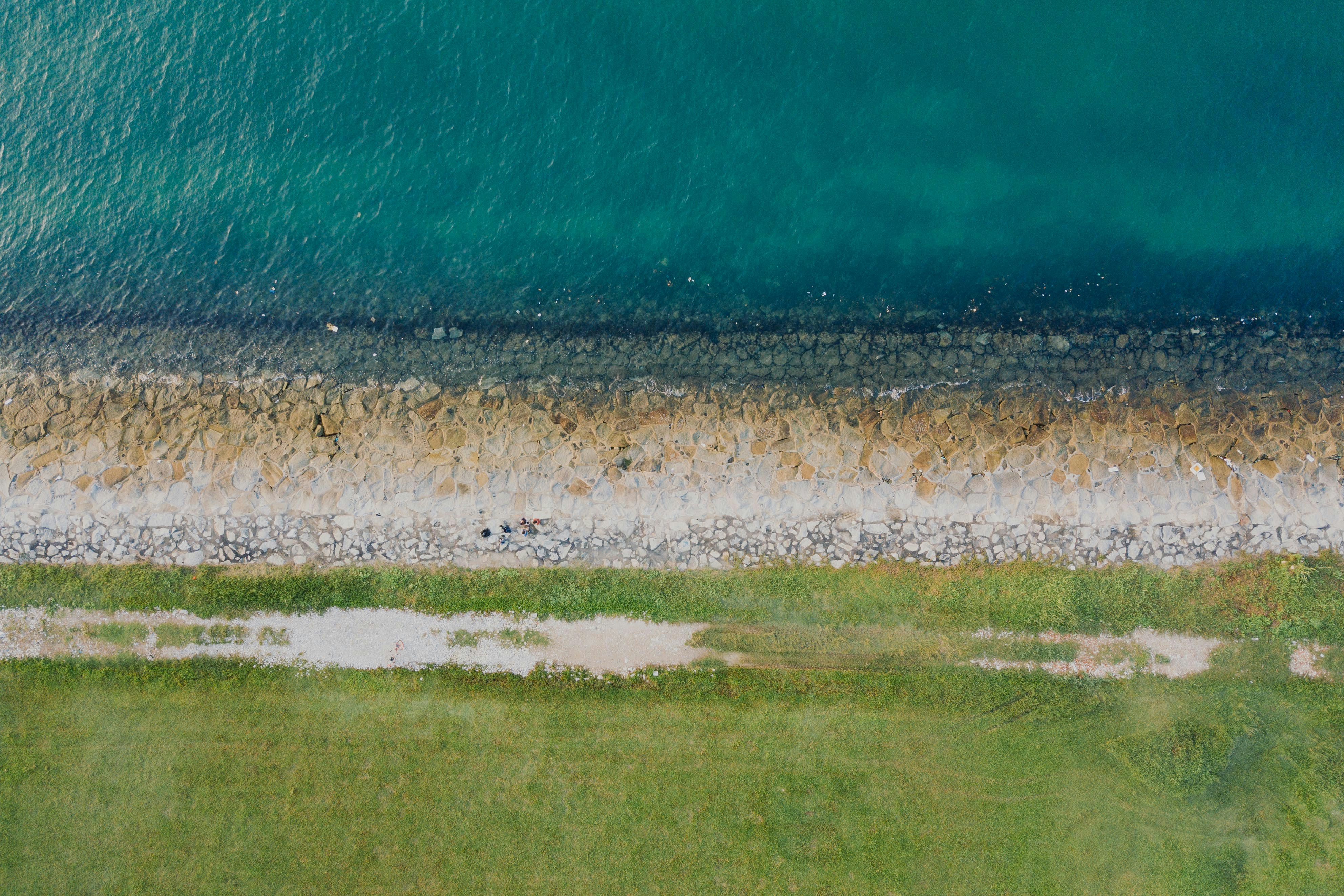 Photo by chuttersnap