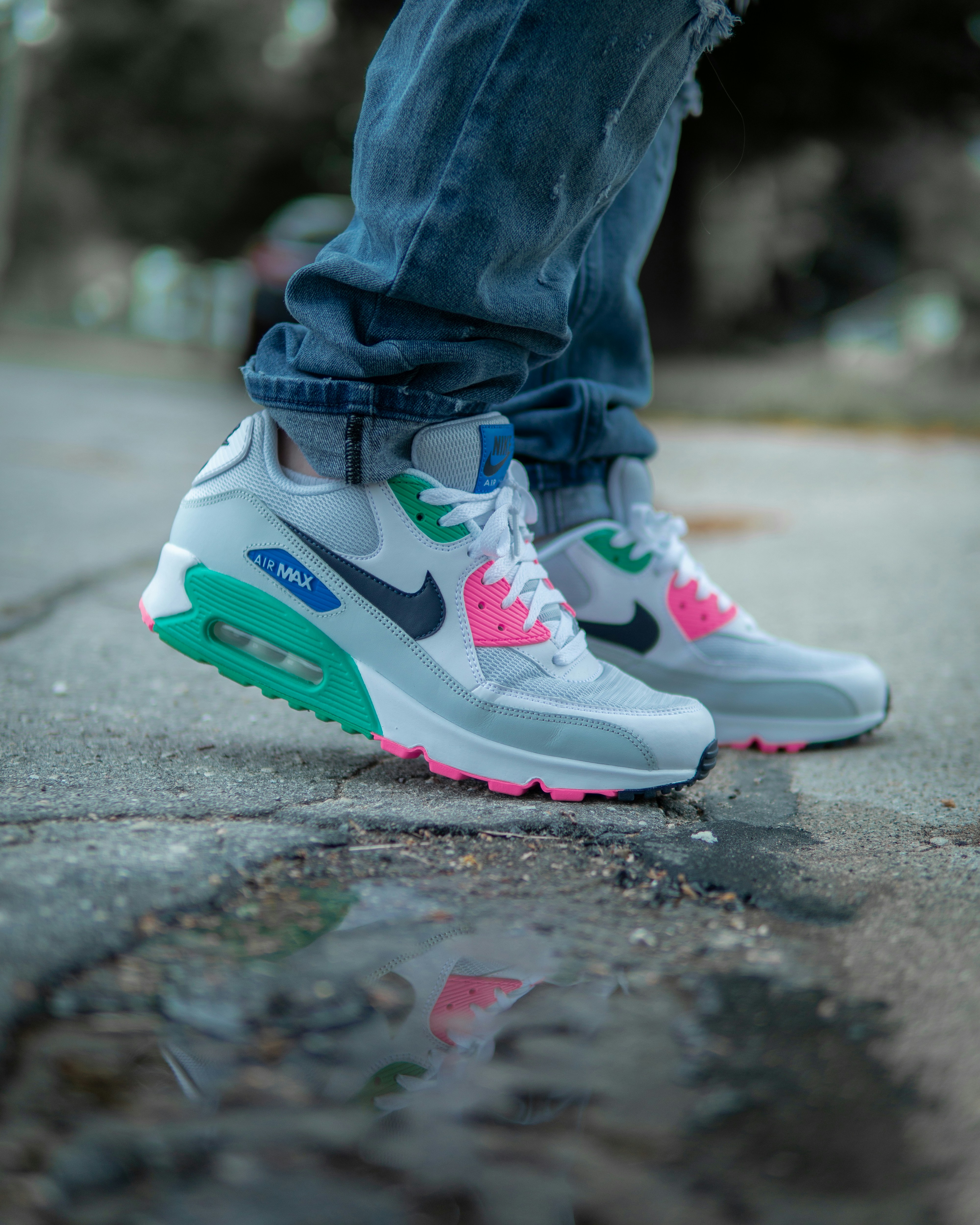 nike air max 90 with jeans