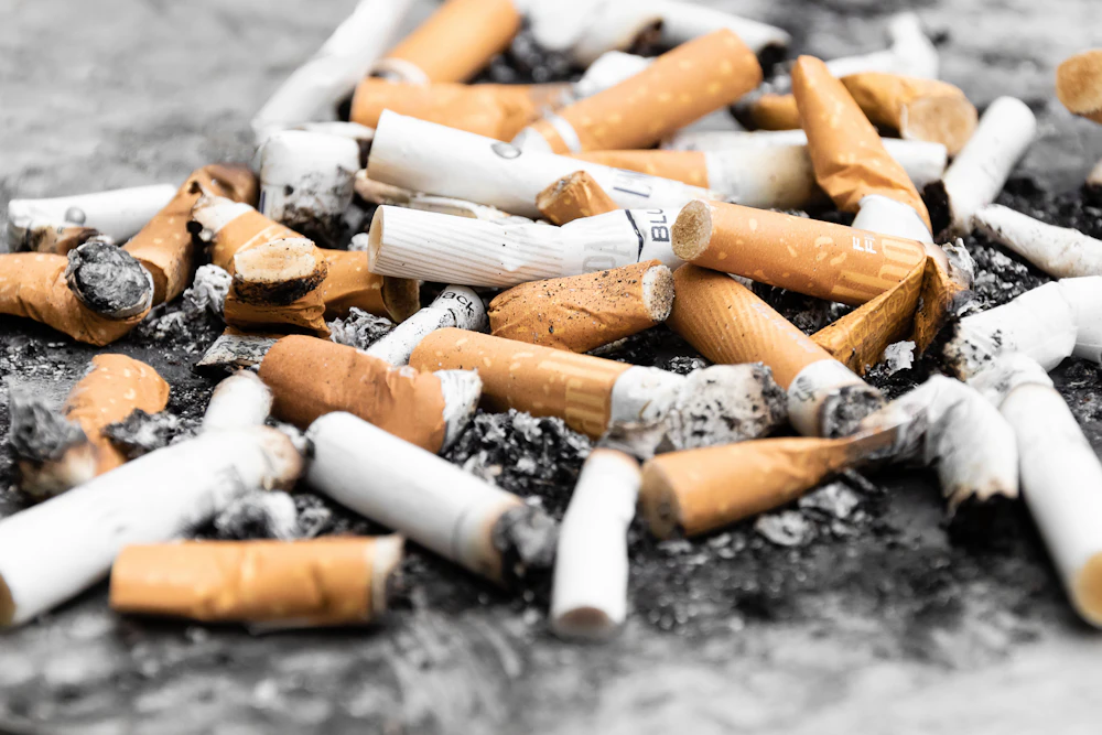 what generic cigarettes taste like marlboro reds These are authentic American look like. For reference : r/Cigarettes Don't Know What Kind Of