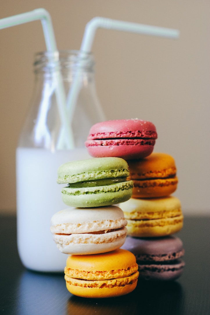 Colourful French macarons