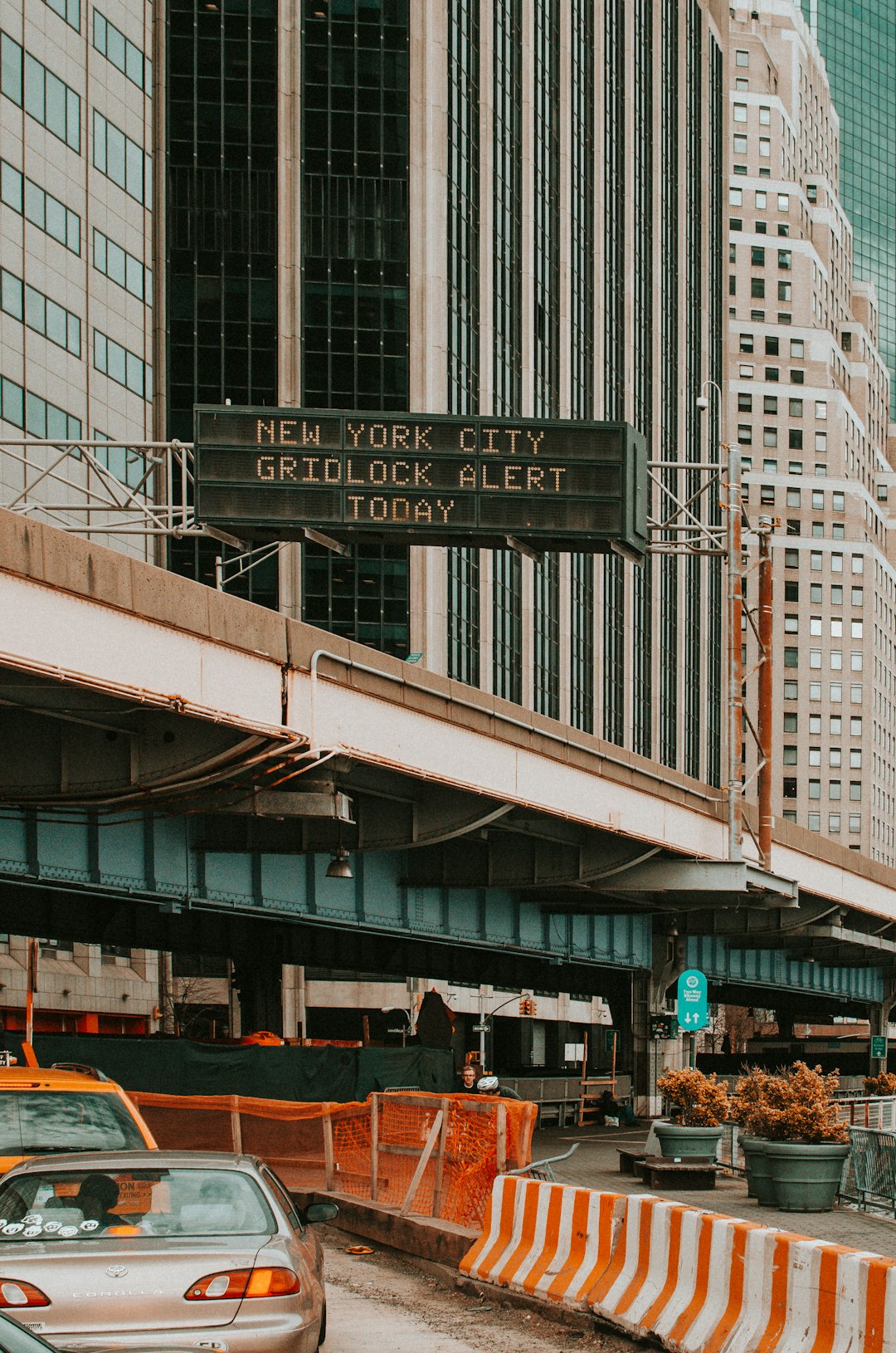 New York City Gridlock Alert Today signage board