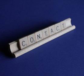 Contact scrable