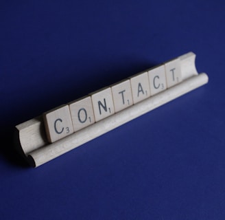 Contact scrable