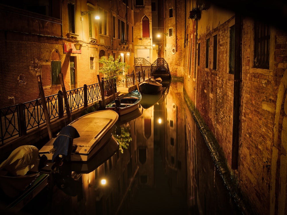 boats between buildings