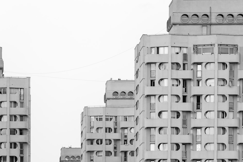 gray concrete building at daytime