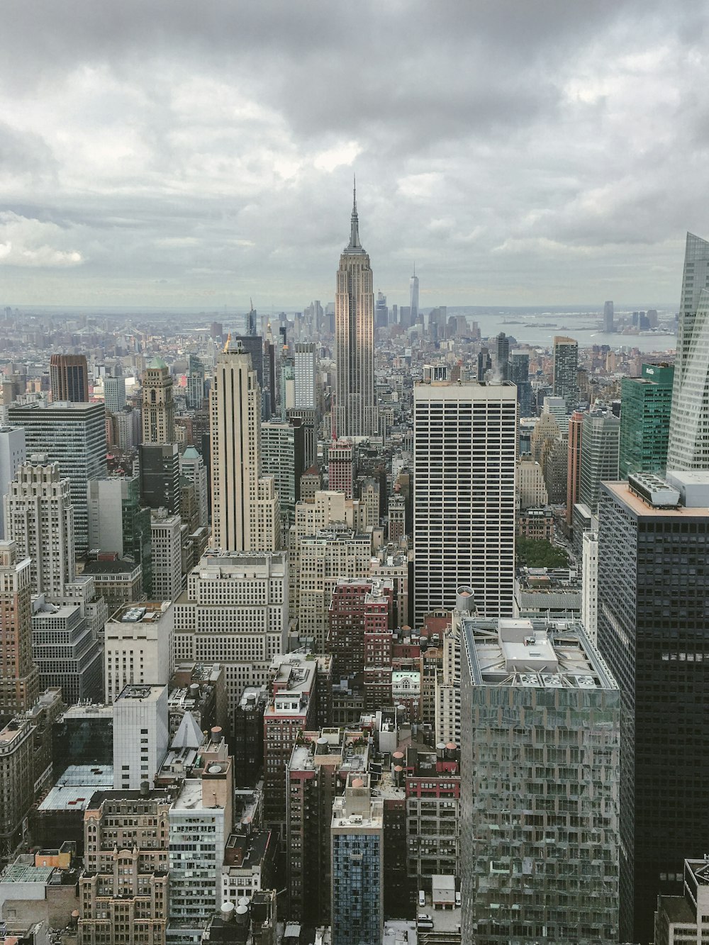 Vista aérea de un edificio de gran altura