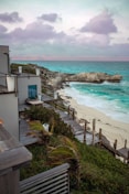 Luxury Beach Villa Rental on RENTOS