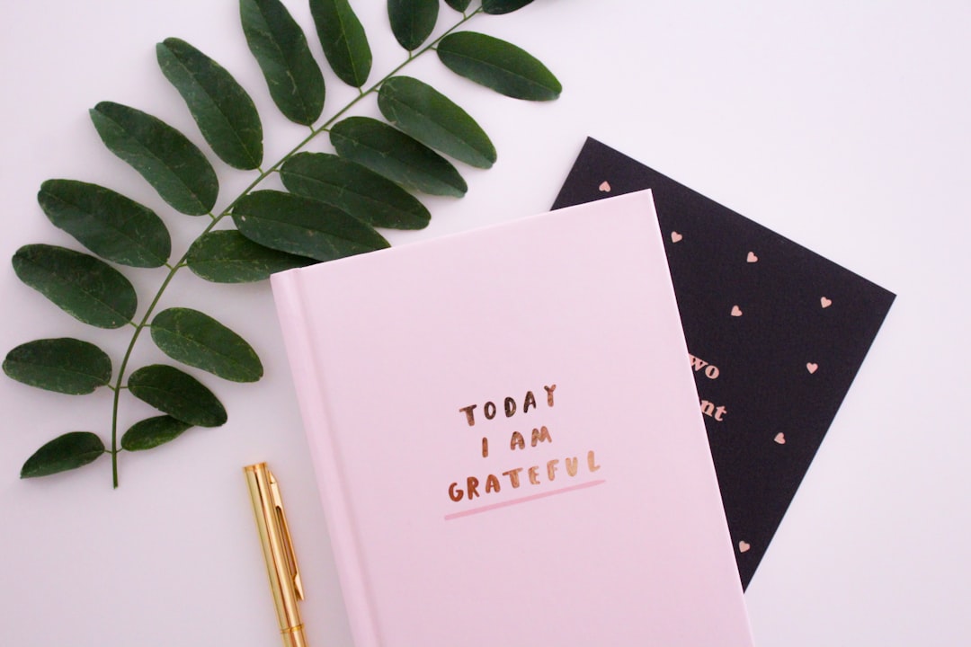 Today I am Grateful book, Pretty Desktop