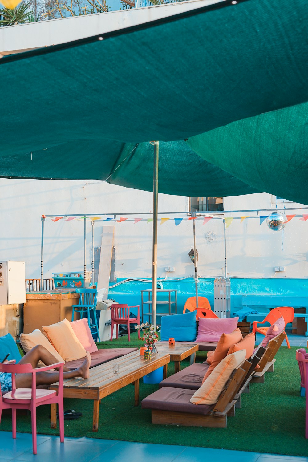 green canopy tent