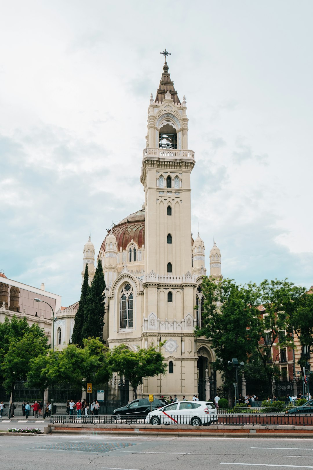 Landmark photo spot Calle de Alcalá Thyssen-Bornemisza Museum