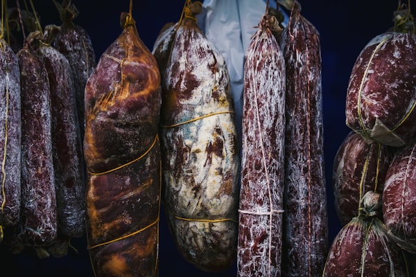Charcuterie corse, coppa, prisuttu, lonzu