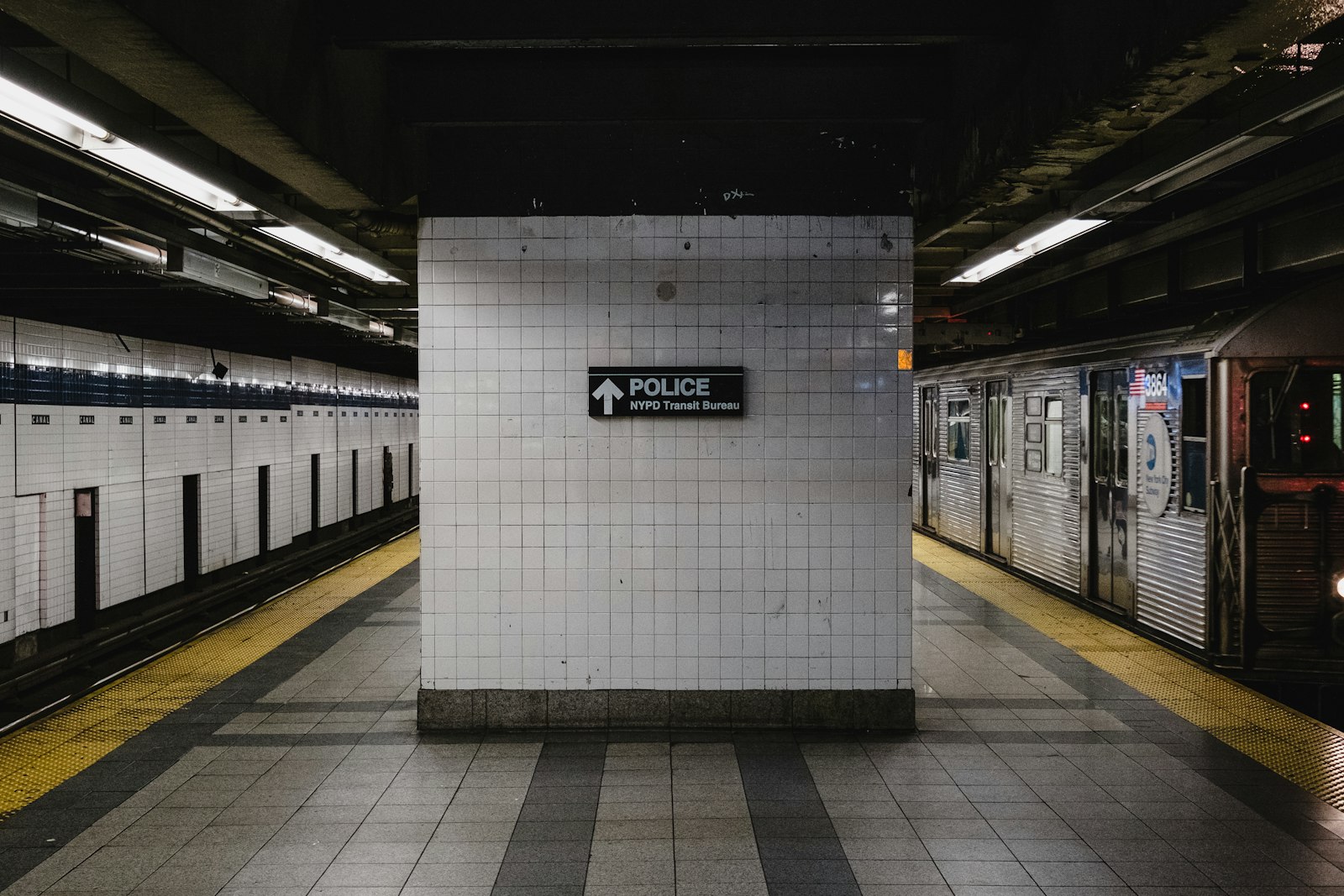 Fujifilm XF 27mm F2.8 sample photo. Empty train station photography