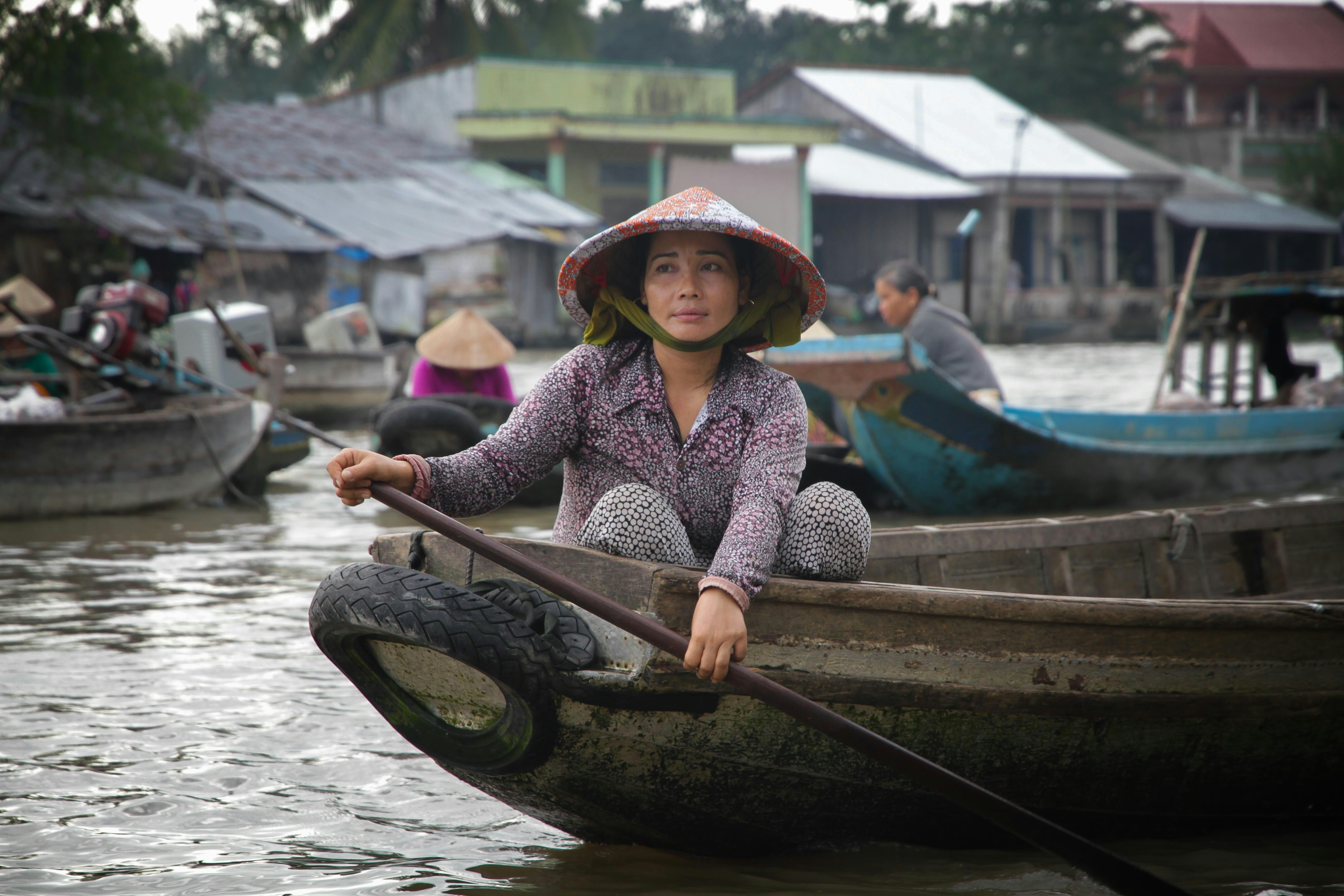A girl in the floating market - Vietnam
