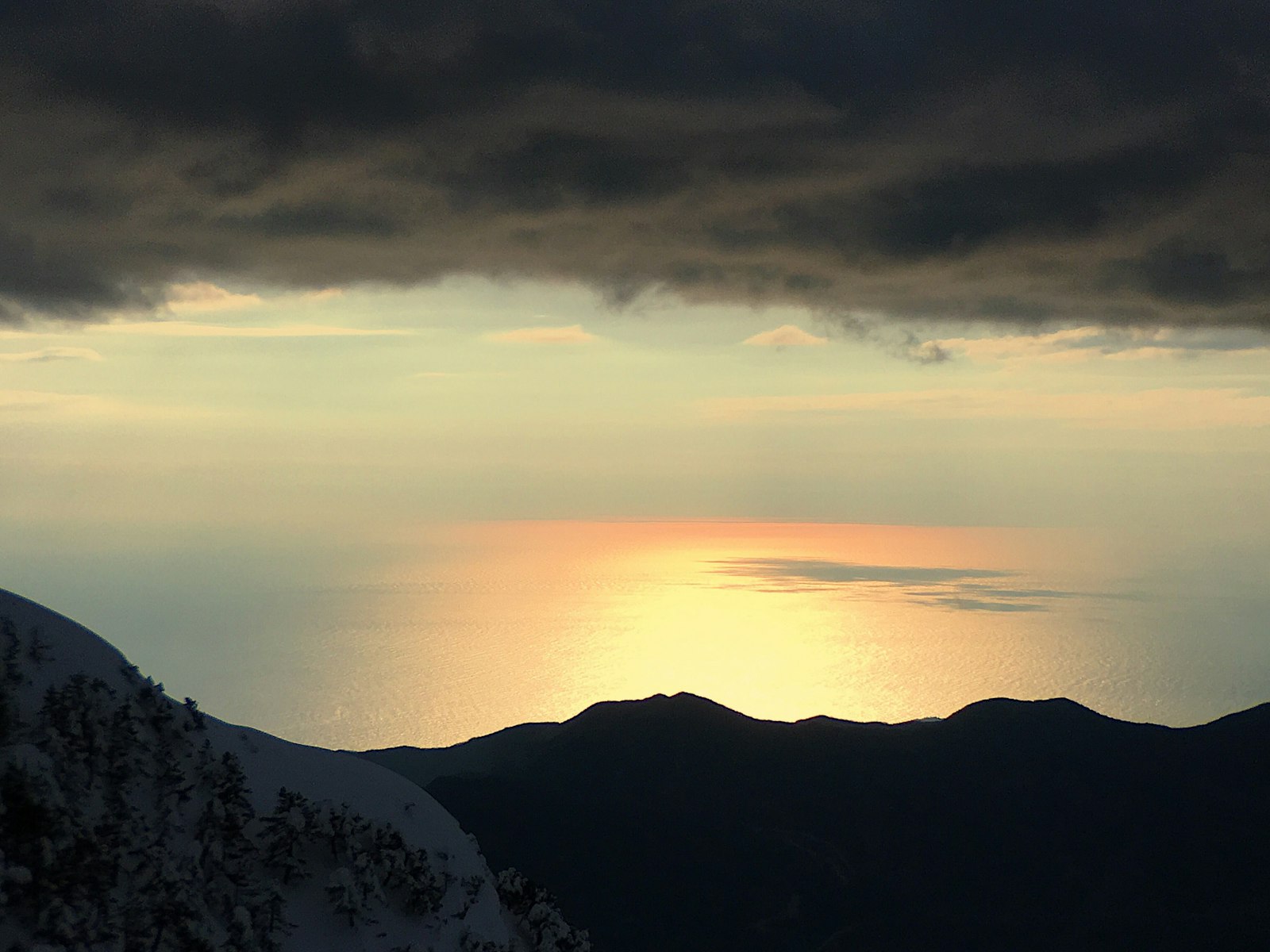 Apple iPhone 6s sample photo. Silhouette of mountain peak photography