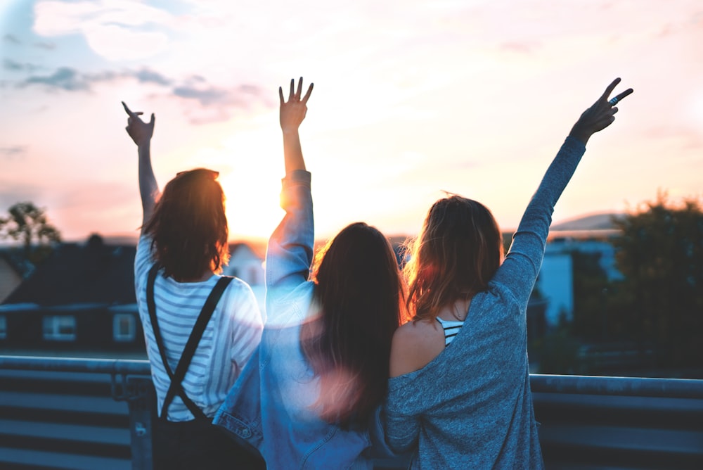 Girl Friendship Pictures | Download Free Images on Unsplash