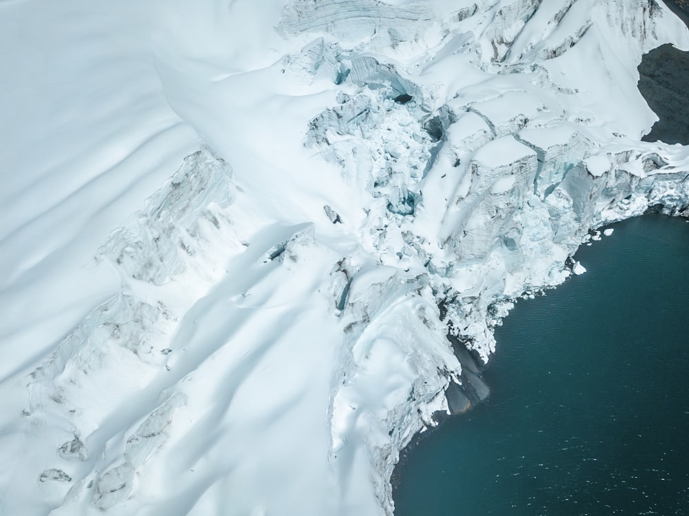Vue aérienne de l’iceberg