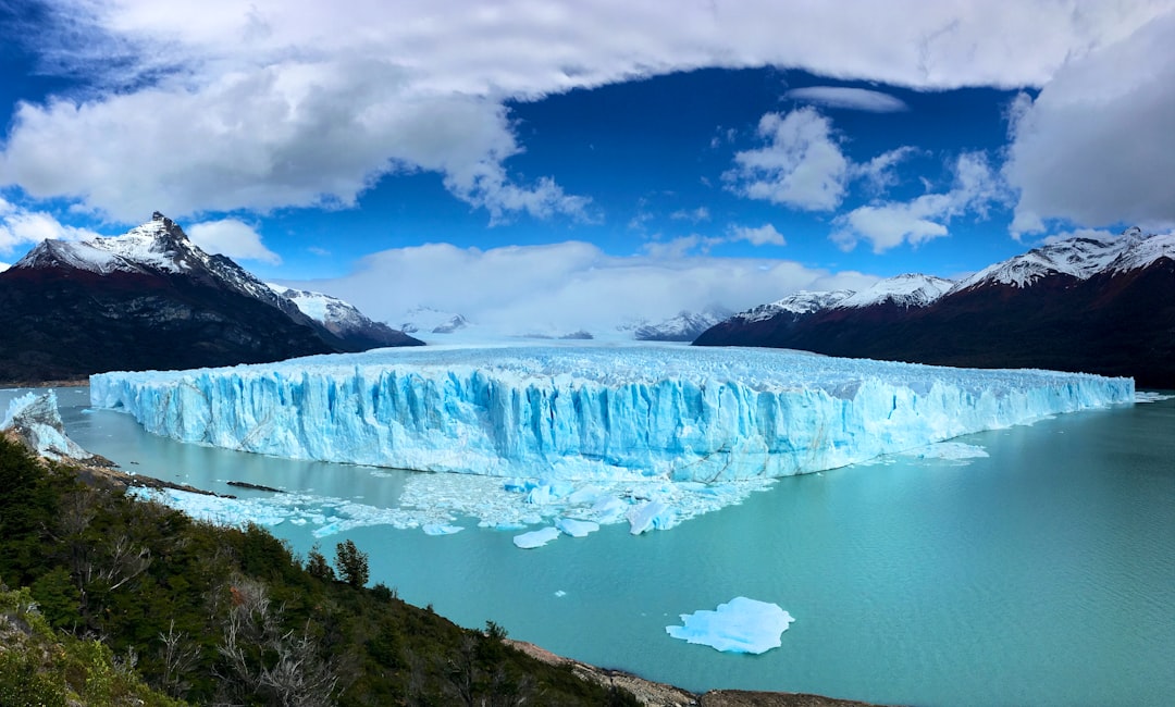 landscape photography of white iceburg