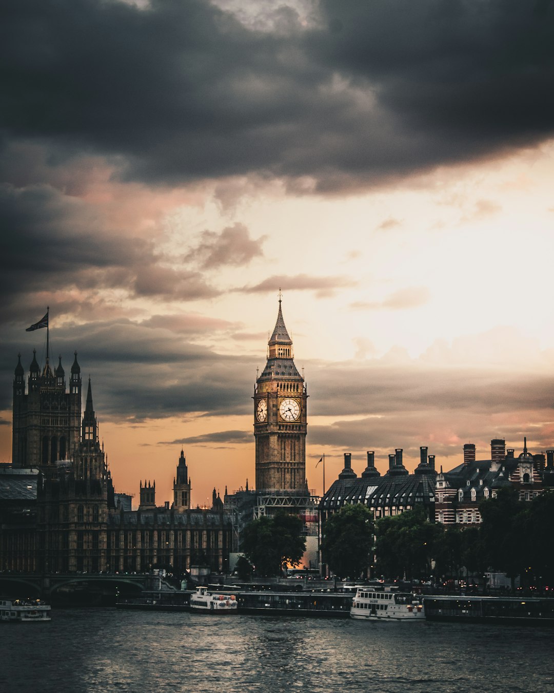 Landmark photo spot Big Ben Buckingham Palace Road