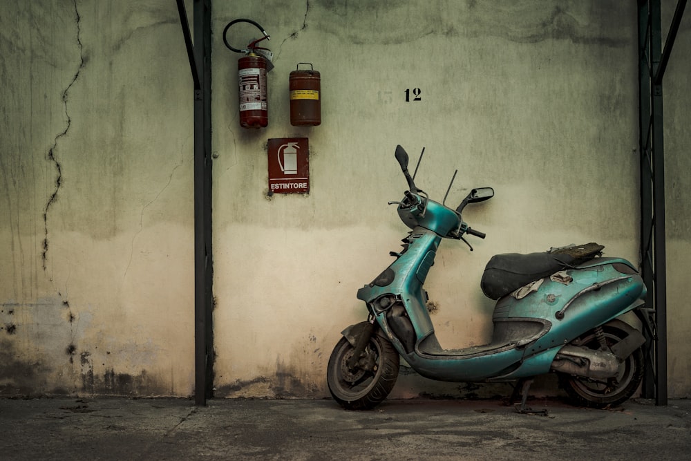 Teal scooter automático