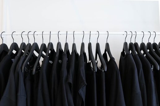 style  vestimentaire minimaliste look relooking conseil en image 