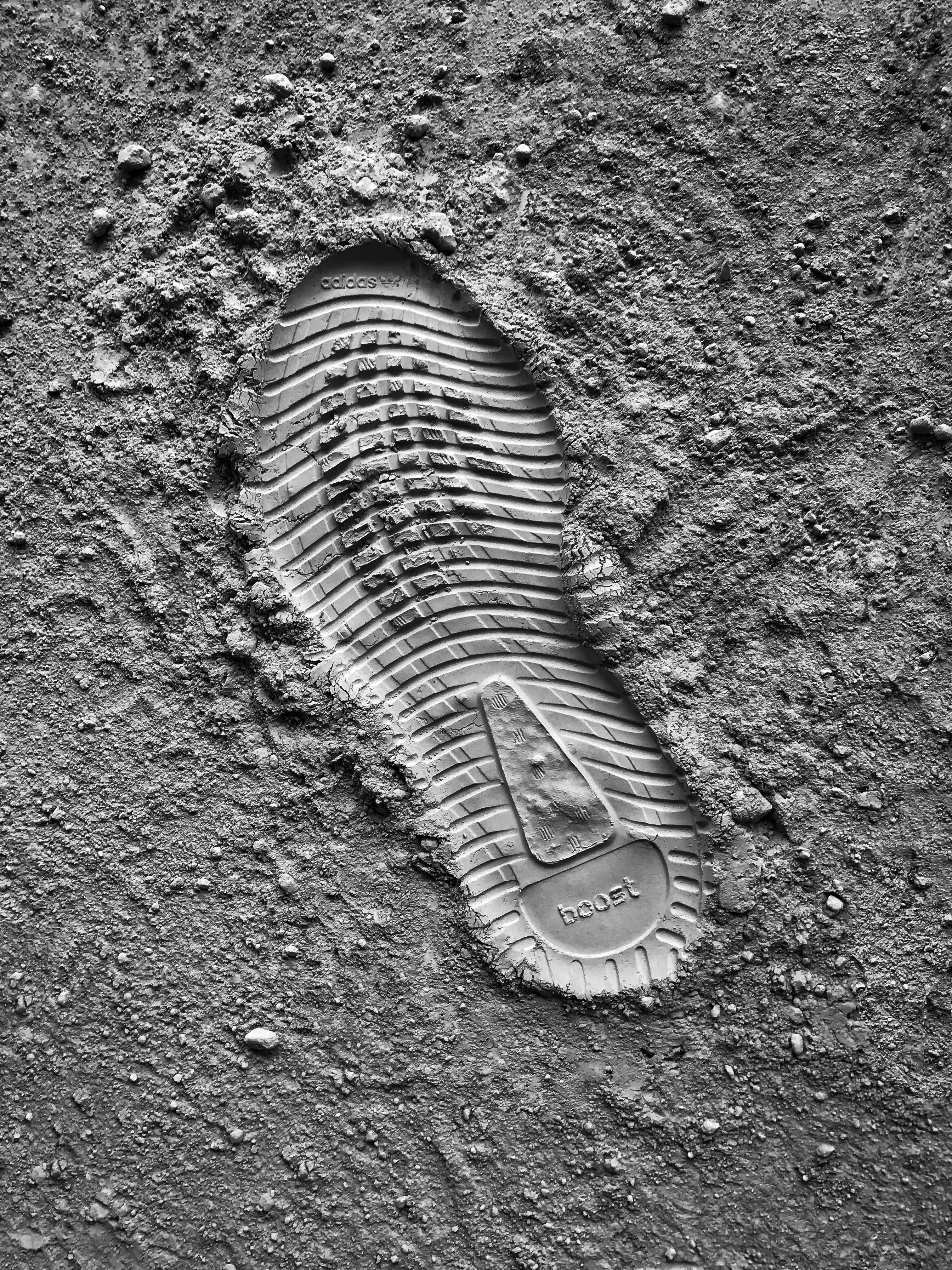 My dads a civil engineer. He was inspecting a client’s house one day and wondering around I eventually looked down at the ground after thinking it was really soft for some reason. There was a imprint from my Yeezy’s sole and thought “Damn, this is cool, it sort of looks like the boot from the first moon landing but futuristic” A bit of concrete, much stomping and a few shots later, I got this!