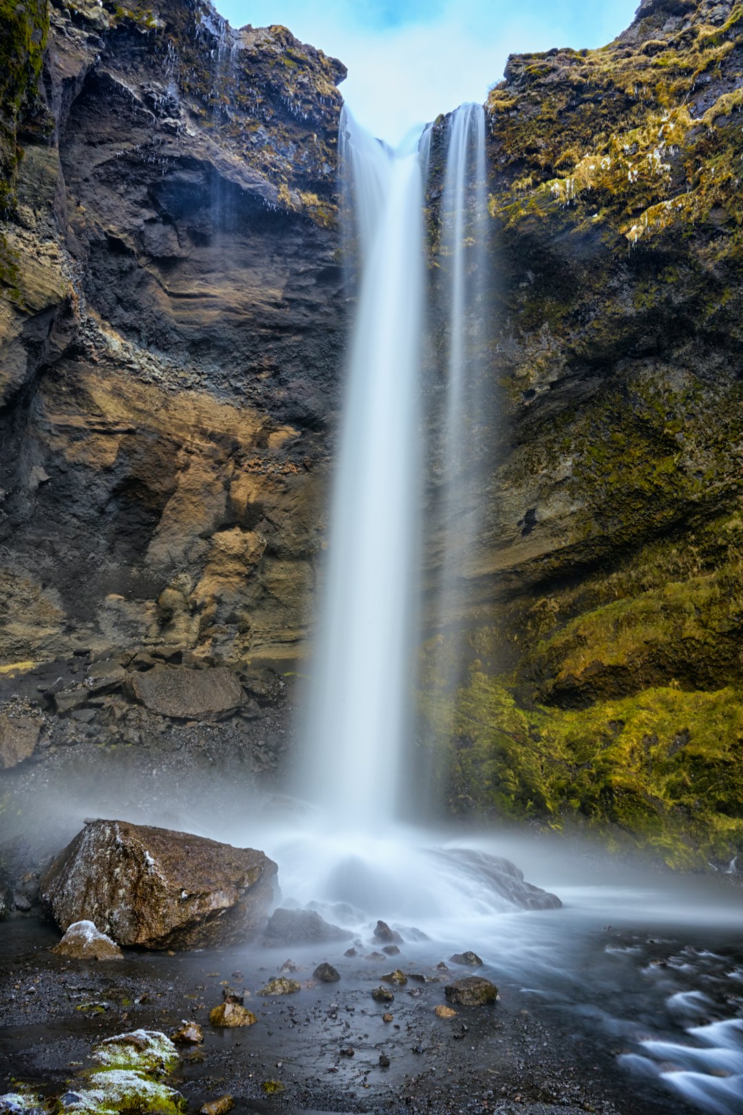 timelapse photography of waterfalls