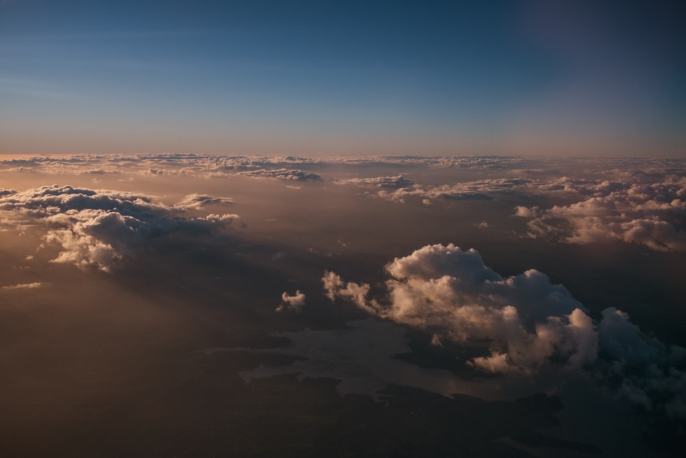 cloudy sky during daytime