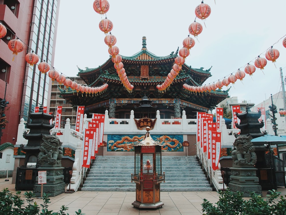 green and white Chinese temple