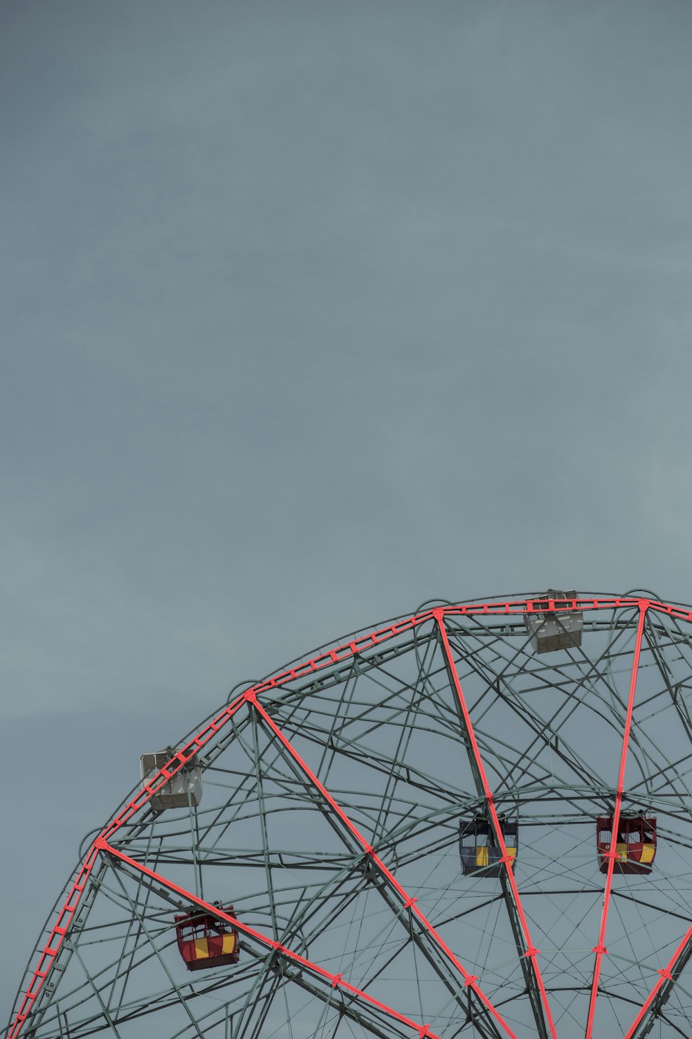 pink and gray Ferris Wheel photo